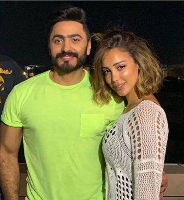 تامر حسني يكشف حقيقة غضبه من زوجته بسمة بوسيل