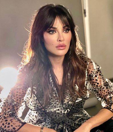 بالفيديو - نادين نسيب نجيم تحضر 