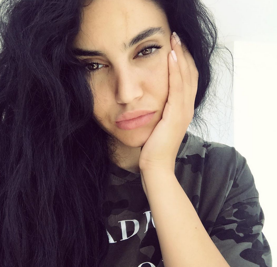 بالفيديو – إعلامية لبنانية عن زوجة قصي خولي... 