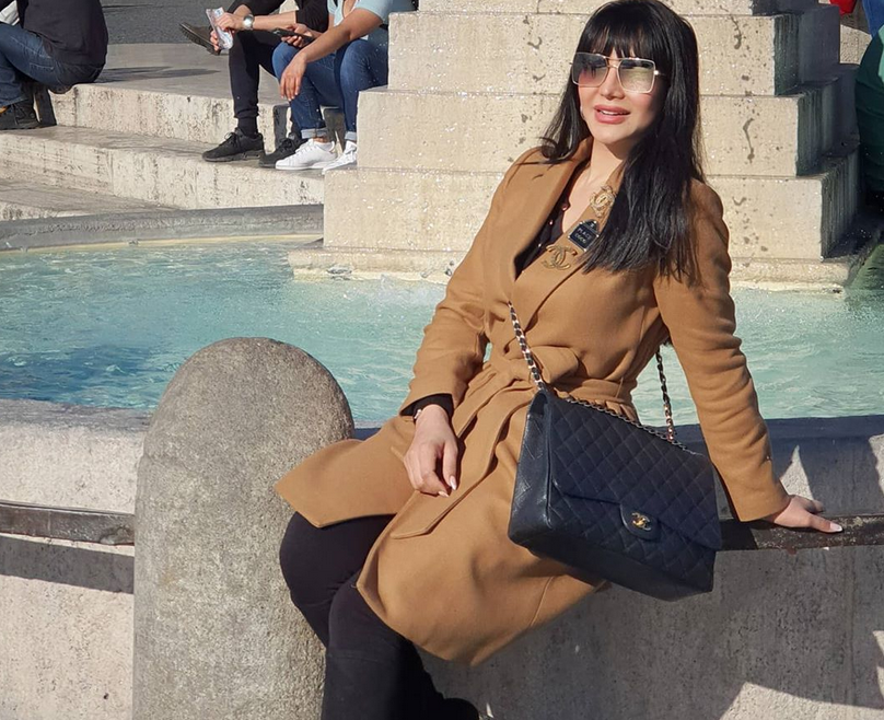 بالصور – للتسلية في زمن كورونا لجين عمران تجرب اختبار العرق وهذه النتيجة