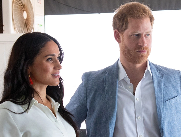 تسريب محادثة هاتفية يكشف سخرية الأمير هاري من ابن شقيقه وليام