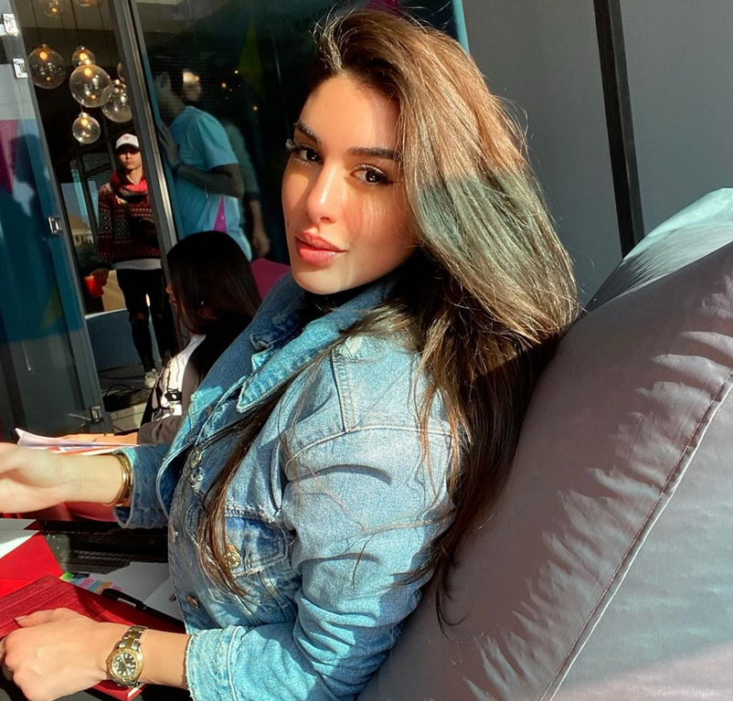 بالفيديو - أول انتقاد لياسمين صبري بعد خطوبتها... 