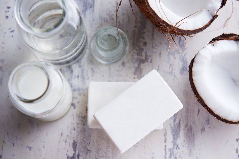 وصفة صابون منزلي لمنع جفاف اليدين بسبب الغسل والتعقيم