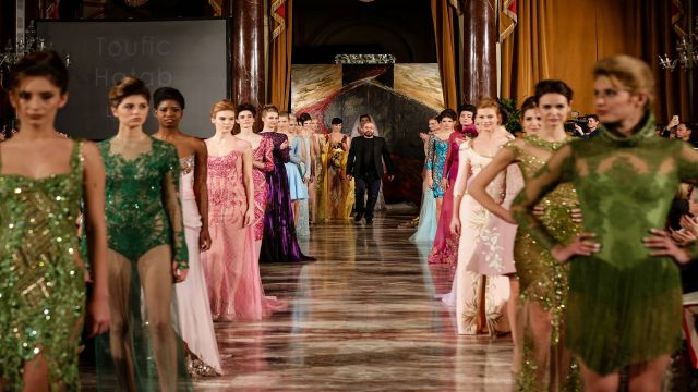 الموت يخطف مصمم أزياء لبنانياً شهيراً تكتم على  مرضه الخطر