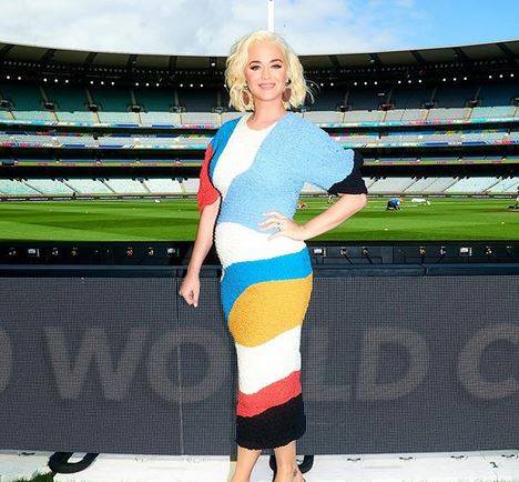 بالصور - كايتي بيري تكشف عن أكبر أمنياتها أمام الجمهور