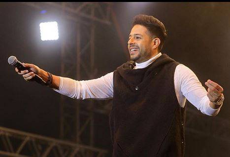 بالفيديو - محمد حماقي يكشف حقيقة إصابته بفيروس كورونا