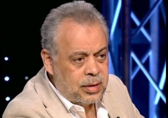 بسبب مسلسلات رمضان.. إنذار ضد نقيب الممثلين المصريين