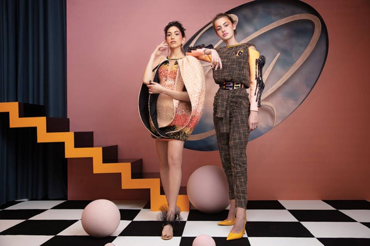 المصمّم إلياس ريغا: أسلوبي في التصميم جريء وغير خجول