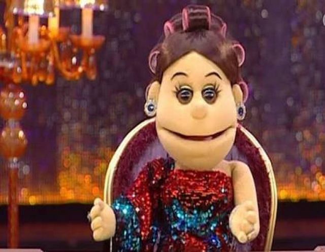 بالفيديو - فيروس كورونا يعيد أبلة فاهيتا لشوارع القاهرة