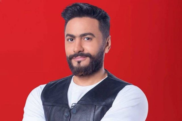 بعد وفاة صديقه.. اتهام تامر حسني بالتخلي عنه في آخر أيامه