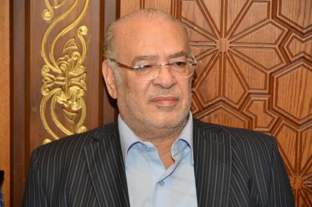 صلاح عبدالله يسخر من تحدي 