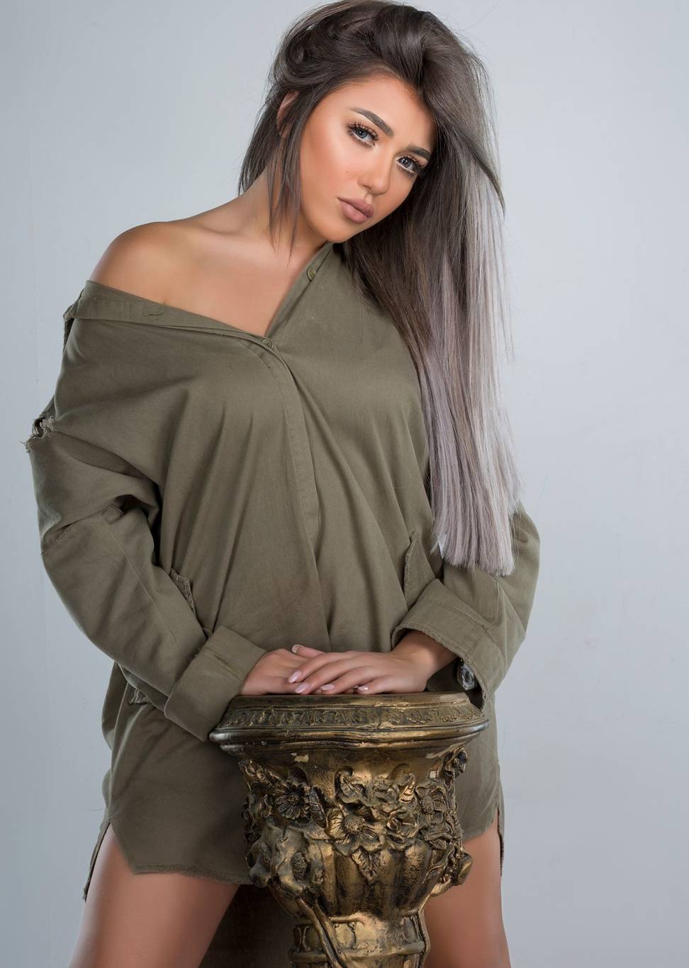 بالصور - سارة سلامة تخضع لعمليتي تجميل