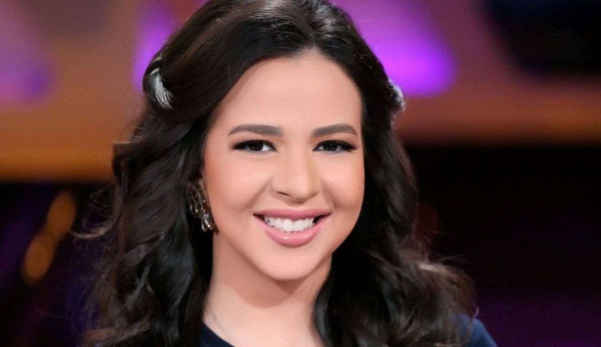 بالفيديو - إيمي سمير غانم تطالب الجمهور بـ