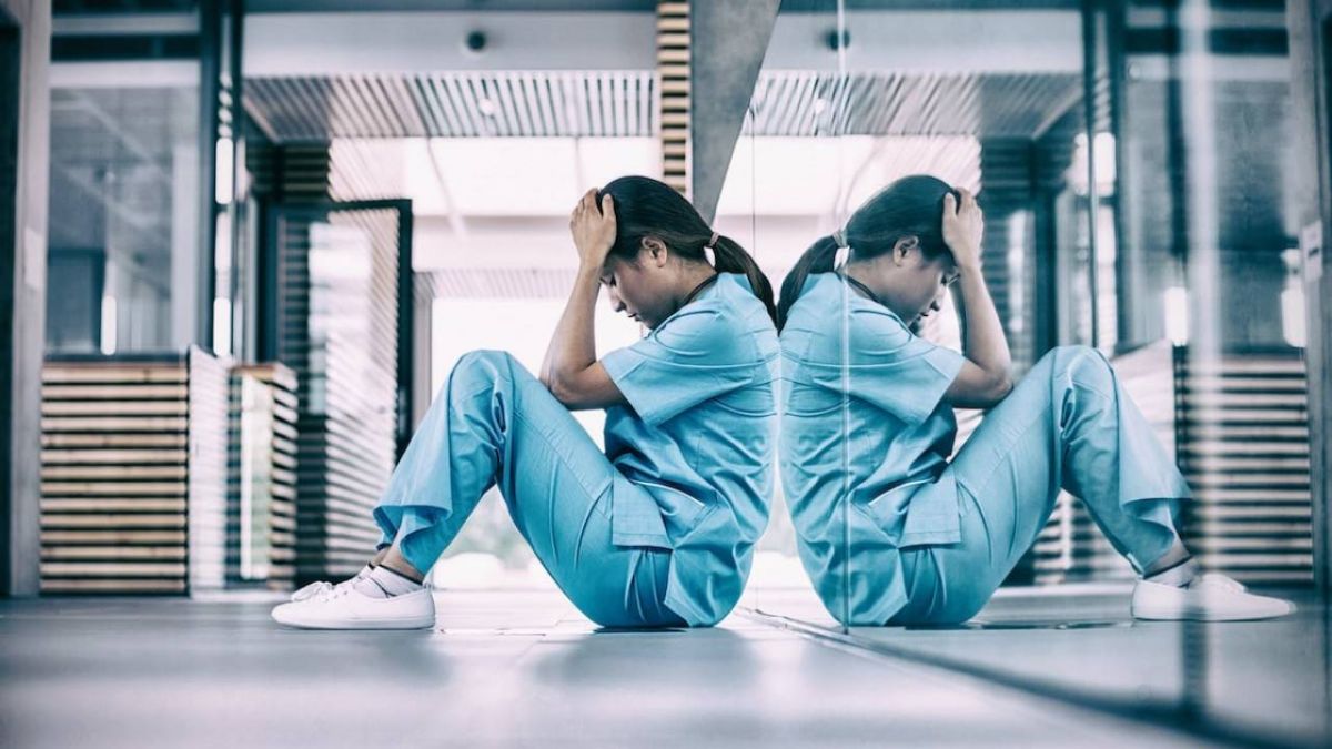 طواقم العالم الطبية ومواجهة كورونا المؤلمة!