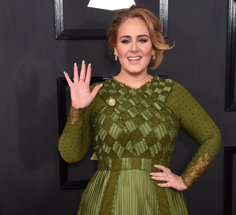 طلاق باهظ الثمن... هذا ما دفعته أديل لتنفصل عن زوجها