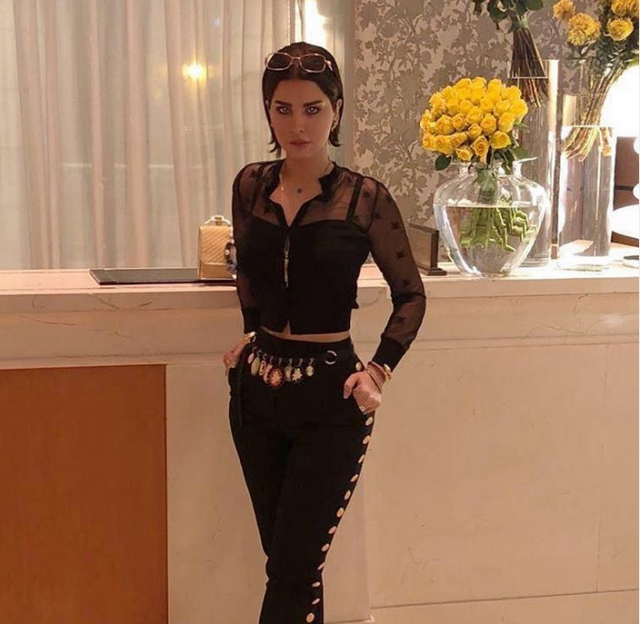 بالفيديو – موجة غضب مغربية ضد شمس الكويتية وهي ترد... 