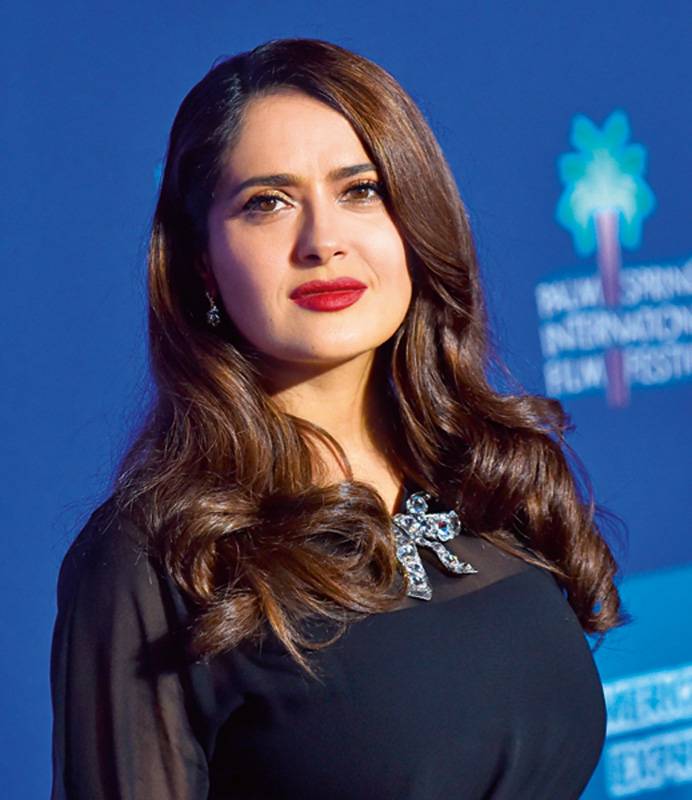 تعلّّمي تطبيق مكياج سلمى حايك