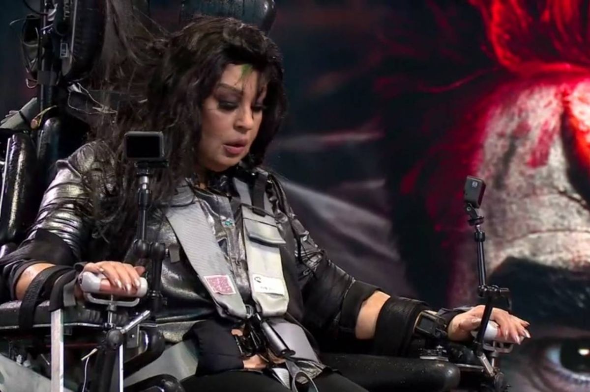 بالفيديو - فيفي عبده تنطق الشهادتين في 