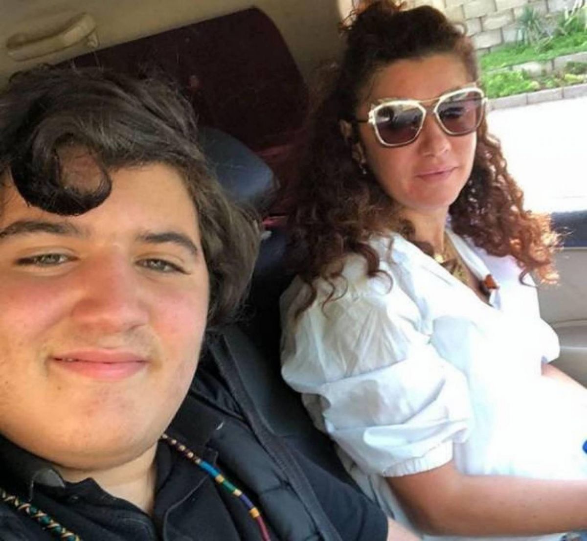 نجل غادة عادل يثير بلبلة بصورة.. ويعلق: 