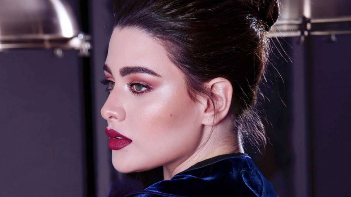 زيجات مشاهير مفاجئة أحدثت ضجة قبل ياسمين عبد العزيز وياسمين صبري