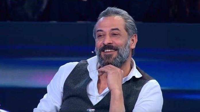 عبد المنعم عمايري يهاجم هذا الفنان ويكشف عن إدمانه