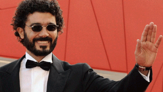 بعد مشكلة البوستر ونقله للمستشفى.. الكشف عن حالة خالد النبوي الصحية