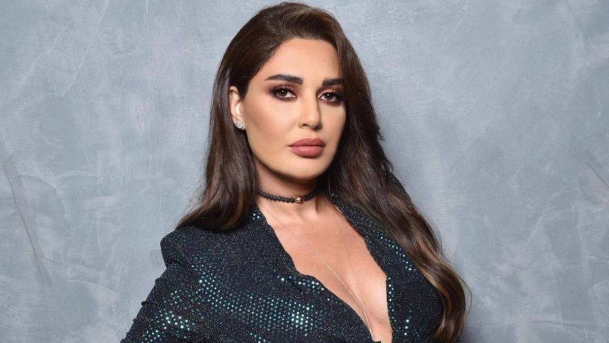 بأوامر النجوم...أطباء في مواقع التصوير!