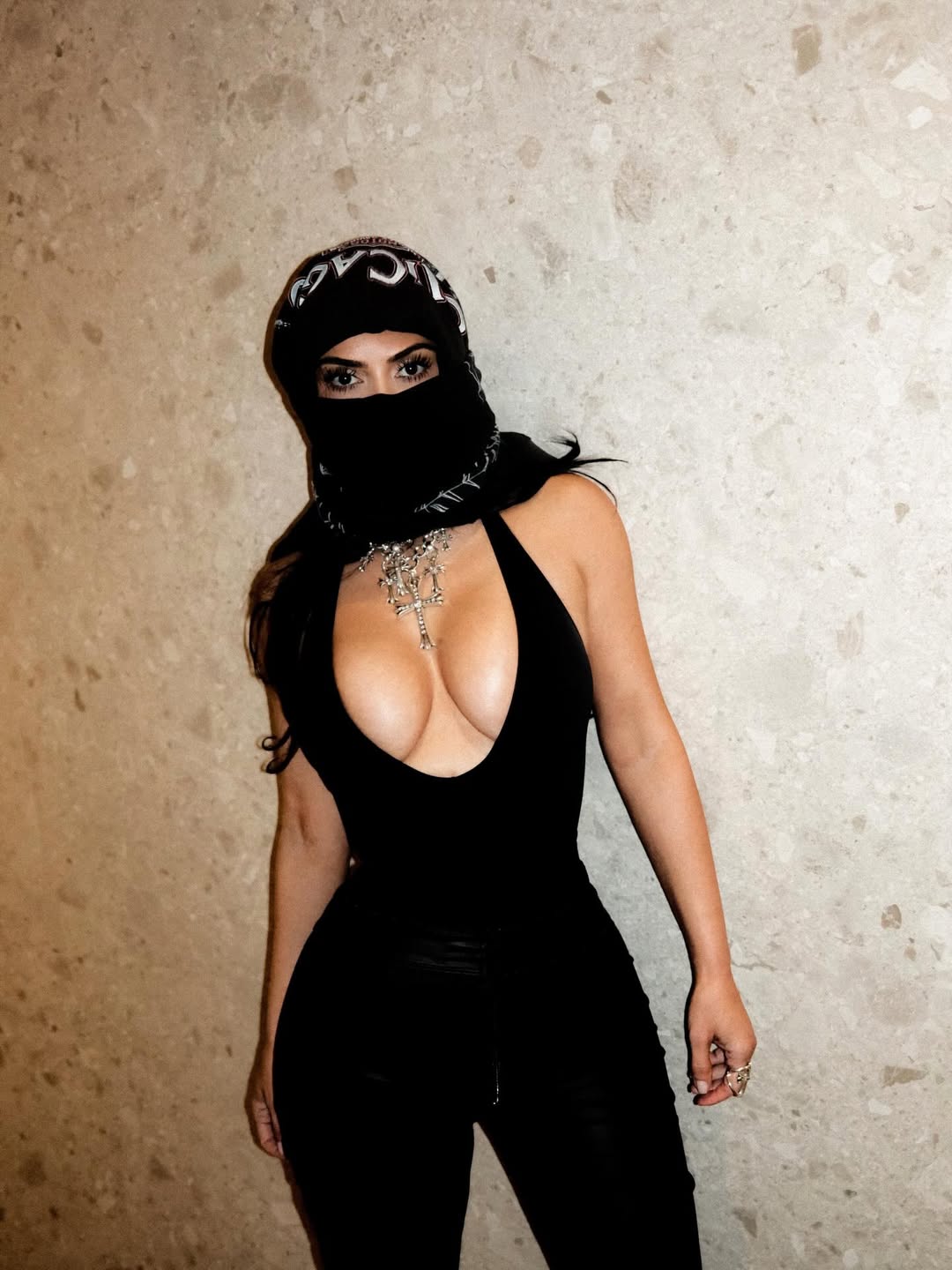 كيم كراداشيان تكشف بعض أسرارها: 