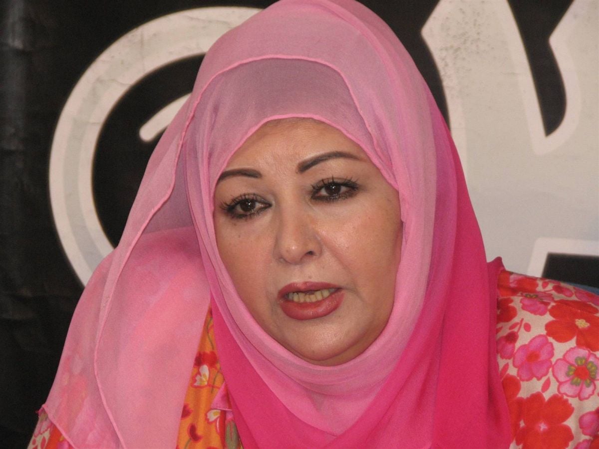 القصة الكاملة لأزمة عفاف شعيب مع عائلة أسامة أنور عكاشة