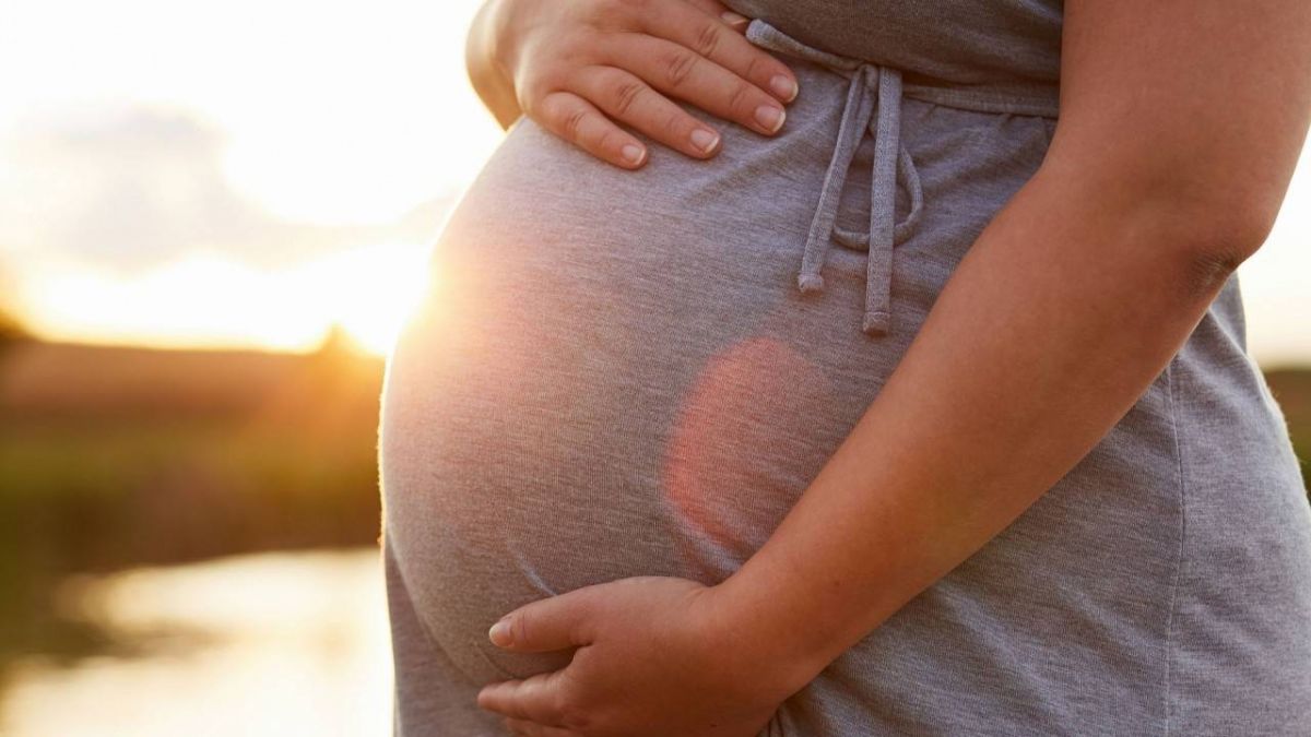 صحة المرأة الحامل في رمضان مع الطبيبة د. هيلينا تايلور