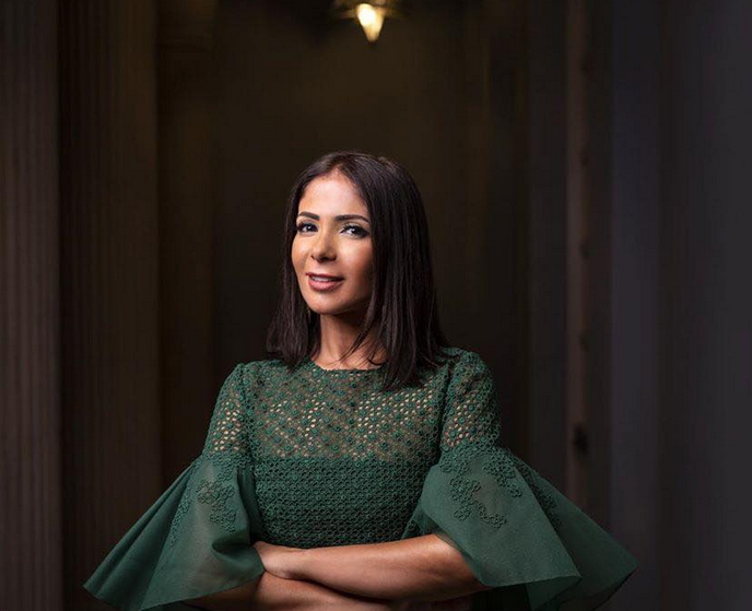 بالفيديو – منى زكي عن الحجر مع أولادها: 