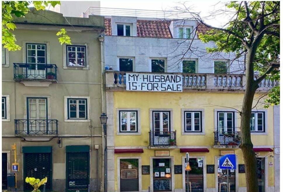 امرأة تعرض زوجها للبيع بعد أسبوعين من الحجر المنزلي