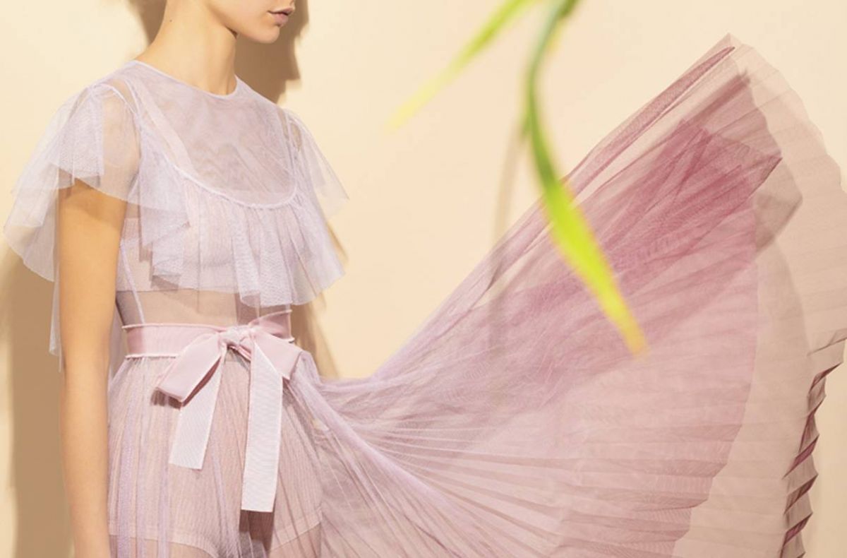 RED VALENTINO SS20 مجموعة ربيعية أنثوية طاغية