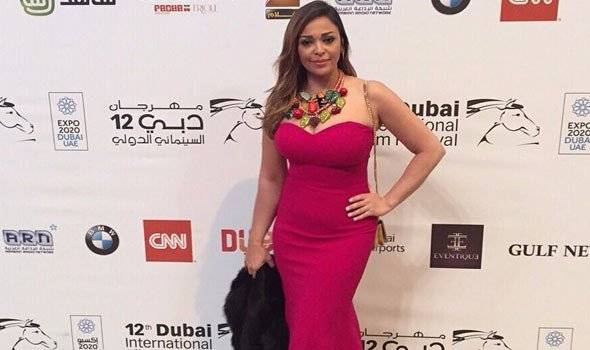 بالفيديو - داليا البحيري تحتفل وترقص مع ابنتها: 