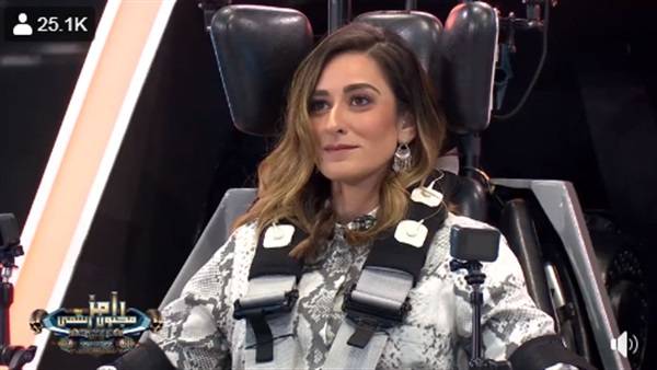 أمينة خليل تفضح تمثيلها مع رامز جلال لحماية حذائها الثمين!