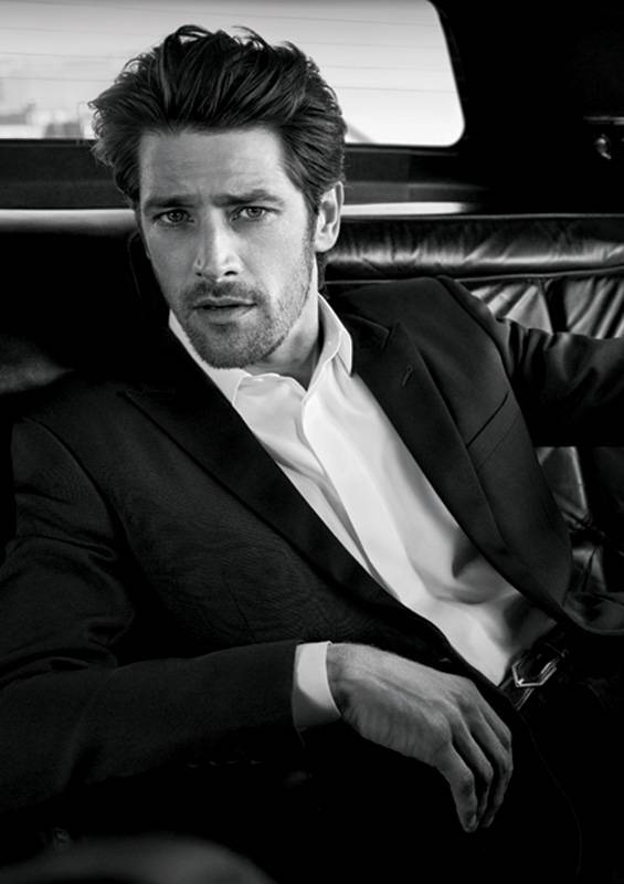 ‏Yves Saint Laurent عطر الرجل الجذاب