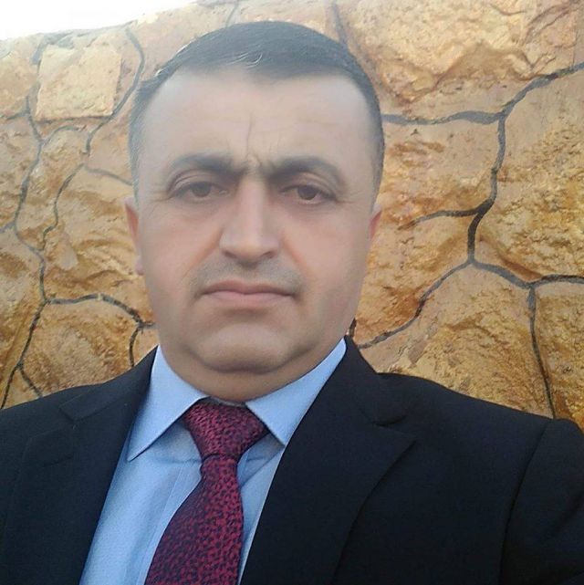 بالفيديو – وفاة محام عربي بنوبة قلبية في بث مباشر