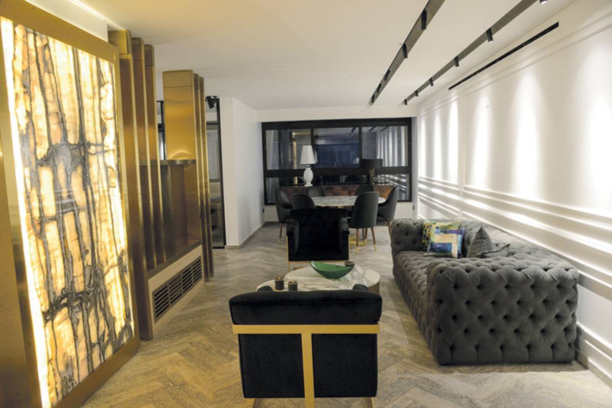 إبداع جديد للمهندسة ندى كحول... سحر العاصمة بيروت رقيّ عصري فرنسي بخيوط ذهبية