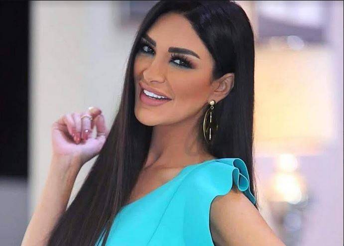 للمرة الثالثة.. إصابة سالي عبدالسلام بفراغات في شعرها