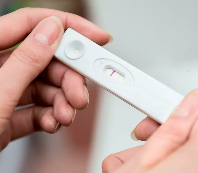 فنانة شهيرة تعترف: 