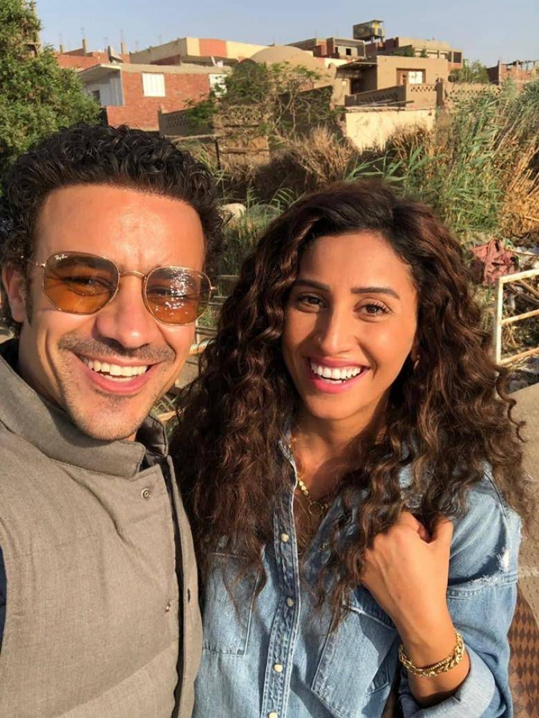 نجم مسلسل دينا الشربيني يجري اختبار كورونا