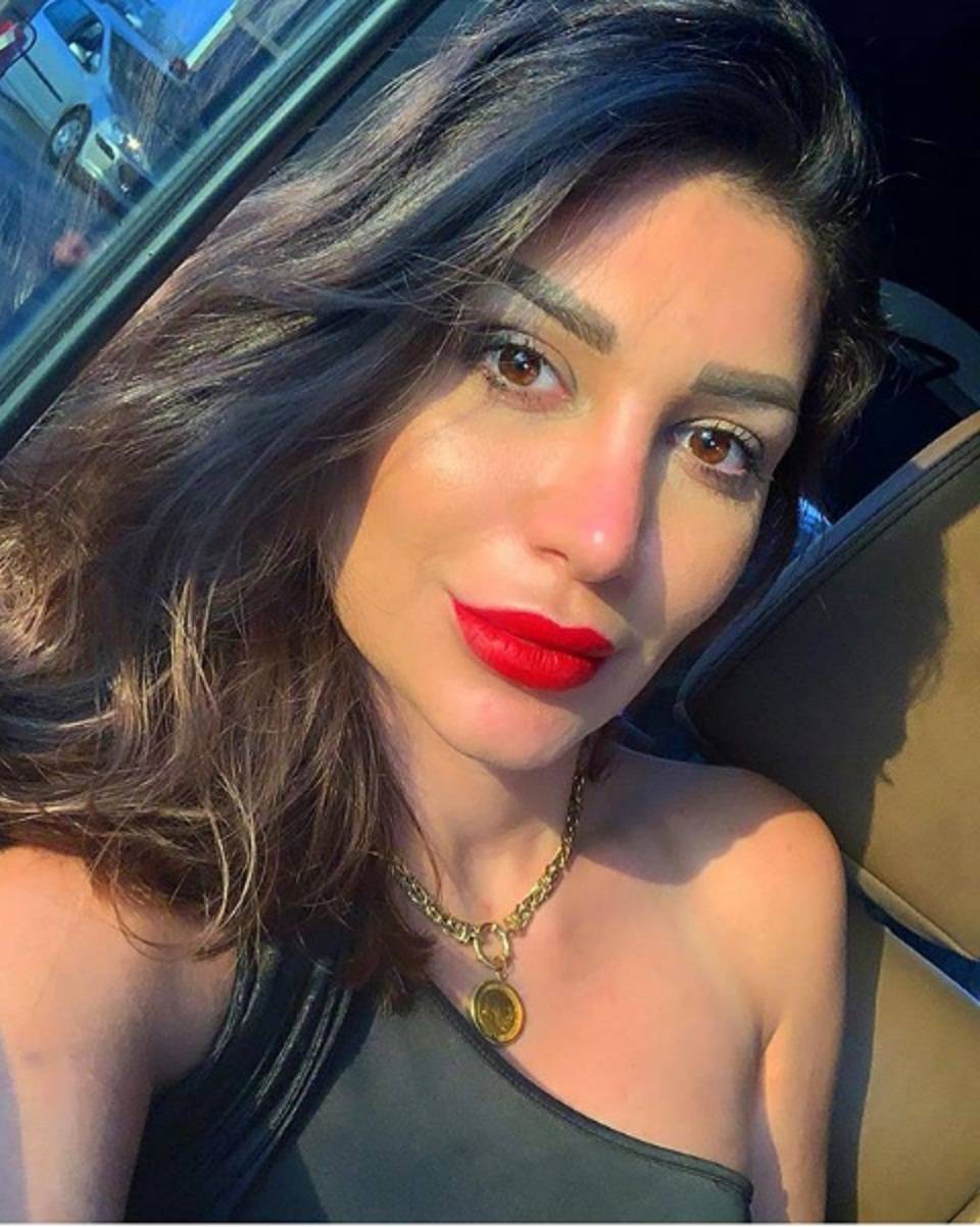 سارة نخلة تحتفل وحيدة بعيد ميلادها: واثقة بأنوثتي