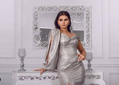 بالفيديو - بعد فك يديها.. هكذا ردت منة عرفة على اتهامها بفبركة حلقتها مع رامز جلال