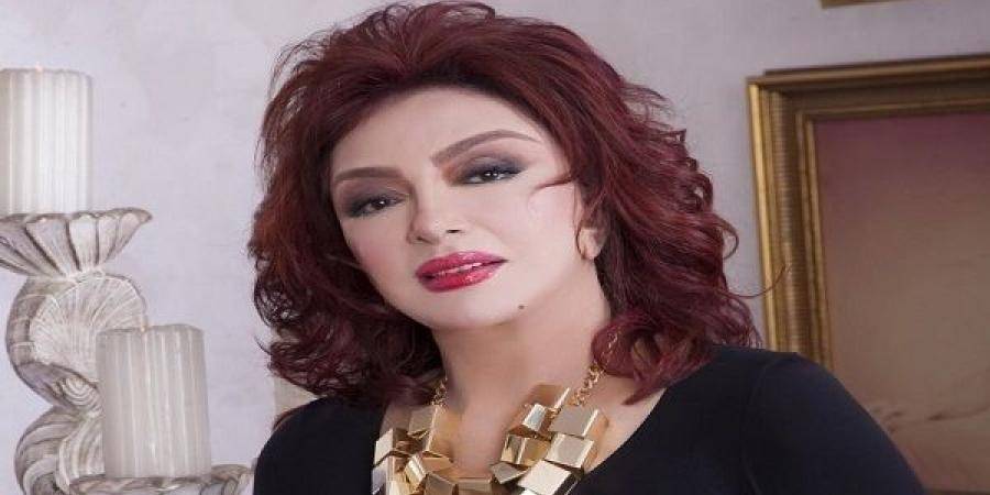 ملابس نبيلة عبيد تمنع رامز جلال عنها