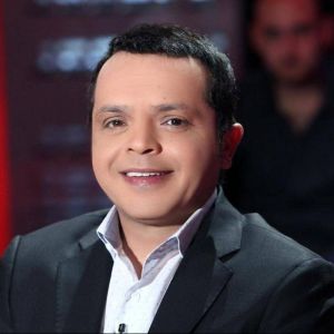 محمد هنيدي يسخر من مسلسل "النهاية" والفنانون يردون