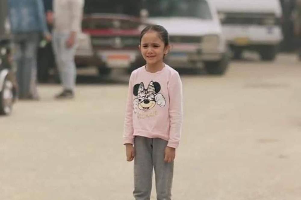 بالفيديو - طفلة 