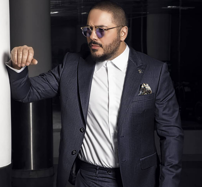 بالفيديو – رامي عياش يفاجئ الجميع بأكله الثعابين المشوية