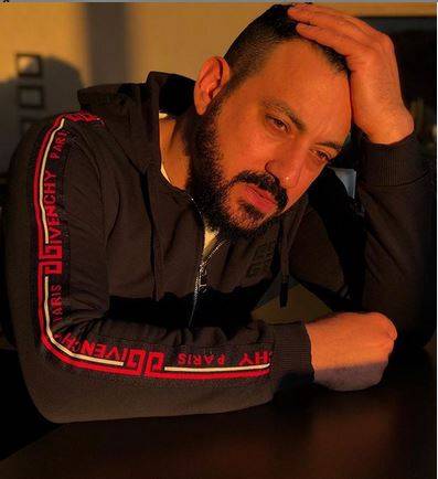 صورة دياب وزوجته تعرضهما للسخرية