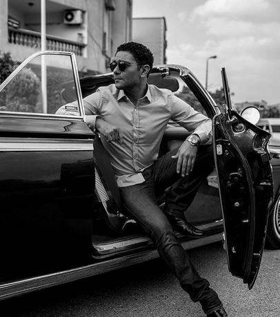 بالفيديو - آسر ياسين في وصلة رقص طريفة: 