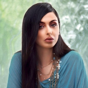 ميس حمدان في مسلسل العنيدة...